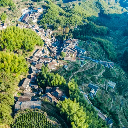 Yishanbens Homestay (Songyang Chenjiapucun Shop)