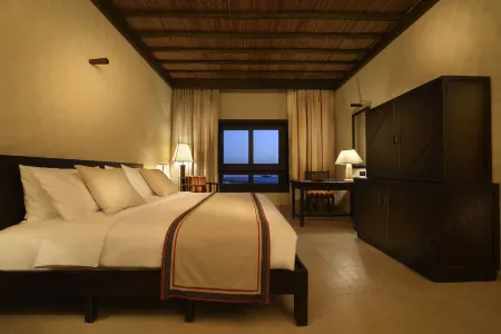 Atana Musandam Resort