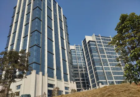 fengge   homestay Отели рядом с достопримечательностью «Guangxi University of Science and Technology (Liudong Campus)»