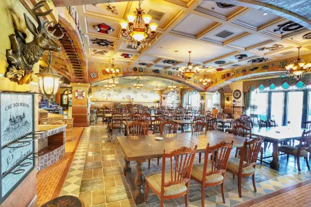 Europark Ocean Culture Theme Hotel Отели в г. Юнтай