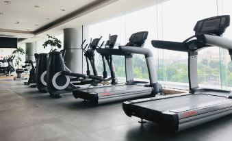 Crowne Plaza Zhongshan Wing On City