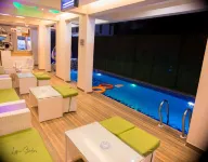 God's Touch Apartments Signature - piscina