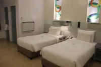 고 호텔 부투안 Alicia’s Refreshment And Pasalubong Center 주변 호텔