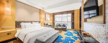 Lyhn International Hotel Chengdu Taikoo Li Отели рядом с достопримечательностью «Chengdu Research Base of Giant Panda Breeding»