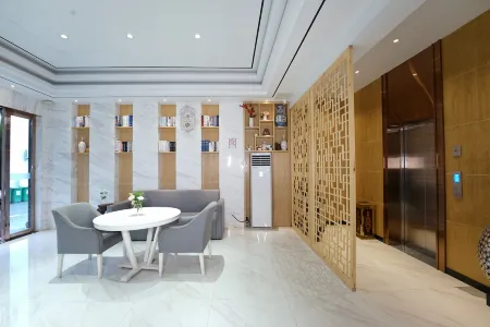 Zsmart Hotel (Huangshan Tunxi Old Street Branch 2) Отели рядом с достопримечательностью «Cheng's Miyake»