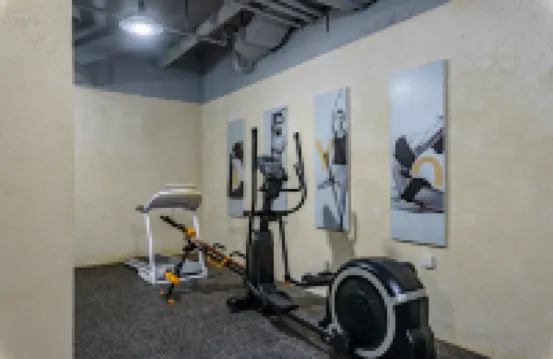 Floral Hotel· Liuzhou yueweiyuan Hotel  (yaobu ancient town scenic spot store)