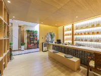 坤逸·時間ホテル（嘉峪関雄關東湖生態観光地） 嘉峪関のホテル