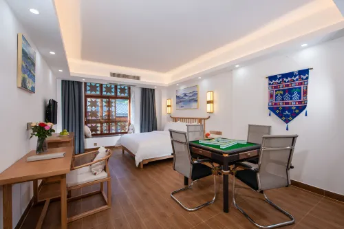 Ruyuan Meet Guoshanyao Hotel