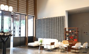 Xitang  Lightyear Hotel