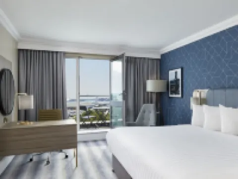 Leonardo Royal Southampton Grand Harbour Hotels in Southampton