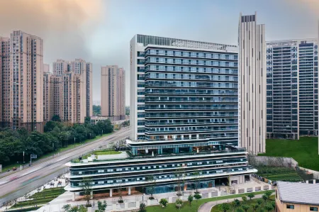 Minimax Hotel (Chengdu Longquanyi Shimao Plaza) Отели рядом с достопримечательностью «Sichuan Normal University (East Campus)»