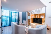 Ideal Thirty Days Inn (South Gate of Dali Ancient Town) - balcon
