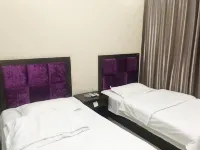 Baicheng Ejia Business Hotel