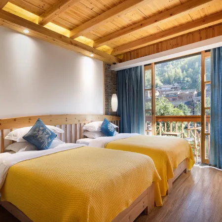 Liping Waterfront Zhaoxing Theme Hotel (Zhaoxing Dong Village)