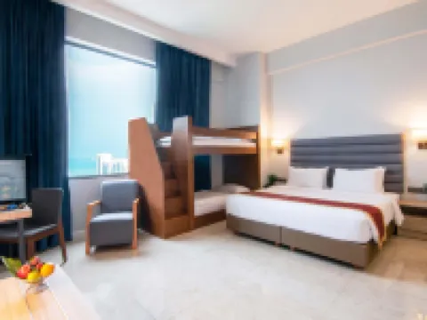 Hompton Hotel by The Beach Hotels in Tanjung Bungah