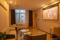 IU Hotel (Dongping Zhengwu Dating Dongshun Square) Hotel di Provinsi Dongping