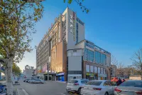 Starway Hotel (Fengxian Bus Station)