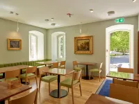 Boutique Hotel Dobrna - Terme Dobrna Hôtels à : Mala Piresica