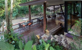 Tawan Riverside - Elephant Resort