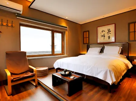 Zhifang Gucheng Li Siheyuan Hotel (Gulou East Street, Gucheng Wall, Datong)
