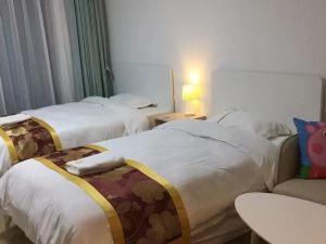 Ailvfei Living Holiday Apartment (Yangjiang Zhapo Country Garden Beiluo Mingzhu Branch)