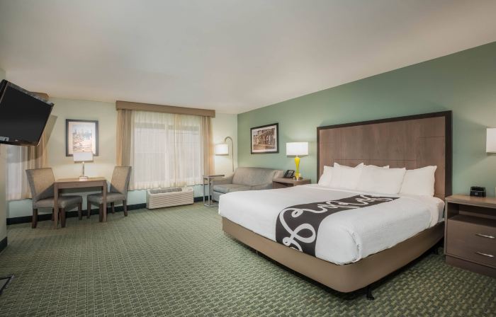 La Quinta Inn & Suites by Wyndham Newport