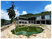 Chenghe County Chouling Cloud Half Room Homestay