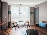 Four Points by Sheraton Istanbul Kagithane Hotels near Kagithane