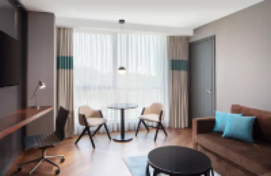 Four Points by Sheraton Istanbul Kagithane Hotels near Istanbul Technical University