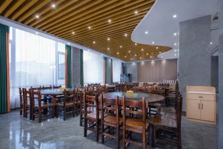 Liuyang Daweishan Junyi Hotel Отели рядом с достопримечательностью «Daweishan National Forest Park»