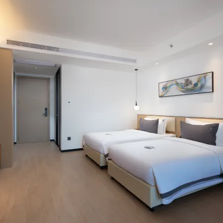 Ramada Encore By Wyndham Jiusuo Down Town