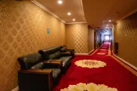 Shenglong Business Hotel (Hohhot Jinchuan Development Zone University of Technology Branch)