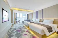 Lavande Hotel (Zhuozhou Baoding Dier Zhongxinyiyuan) - parking