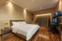 Surfing Yunyue Electrical Sports Apartment (Tianjin Tiantuo Subway Station Branch)