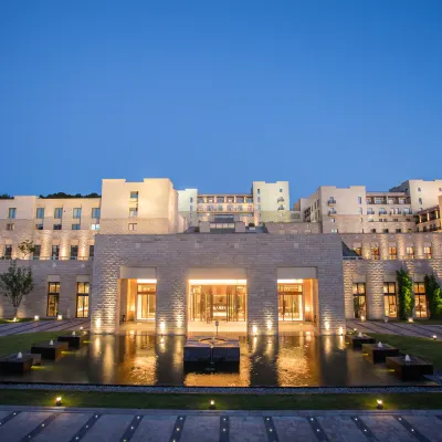 Watertown Hotel Hotels near Observation Deck, Gubei Water Town (Sishui Road)