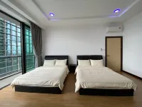 Imperial Suites at Boulevard Mall - balcony