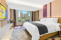 Lavande Hotel (Maoming Dianbai) Hotels near Huijing Commercial Street