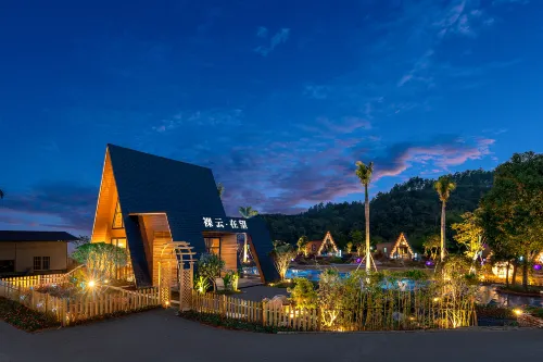 Heyuan Zijin Jiuhe Luoyun·Zaiwang Homestay Hotel a Zijin