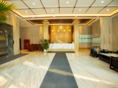 Xianglongfu Hotel (Zhagaite Qiyin Deer Bus Station) Hotels in Jalaid Banner