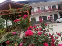 Shanhai Minju · Nature Ziran | Leisure Beautiful Stay (Maiji Mountain Scenic Area Shiku Store)