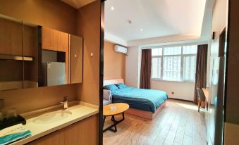 Yantai Baihe Couple Theme Homestay