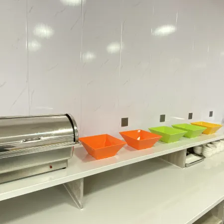 Yiyuan Business Hotel