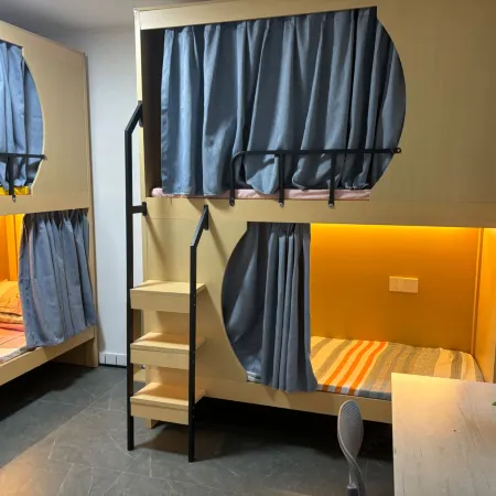 Nanshan Pure Girls Space Module Youth Hotel
