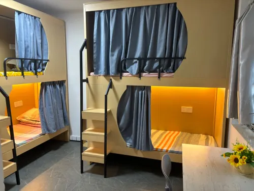 Nanshan Pure Girls Space Module Youth Hotel