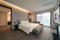 Atour Hotel at Shuzhou Road in Western China International Expo City in Chengdu Hotels near Dayunshan Cliff Tomb