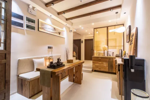 Qingshanjian Riverside Stilt House Inn (Phoenix Ancient Town - Hongqiao North Gate Pier Branch Public Areas Photos