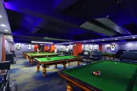 Yining Yimu Business Hotel