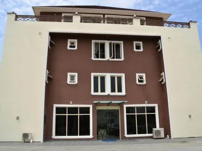 Ellyxville Hotel Hotels near Atican Beach