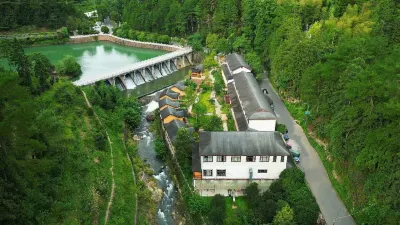 Huiye Courtyard Hotels near Anfu Temple (liubowengulilvyoujingqu)