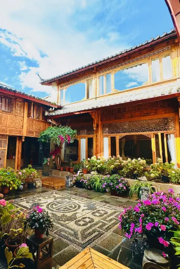 Yunnan Namei Rizhao Jinshan View Snow Mountain Panoramic Beauty Su (Lijiang Sifang Street Branch)